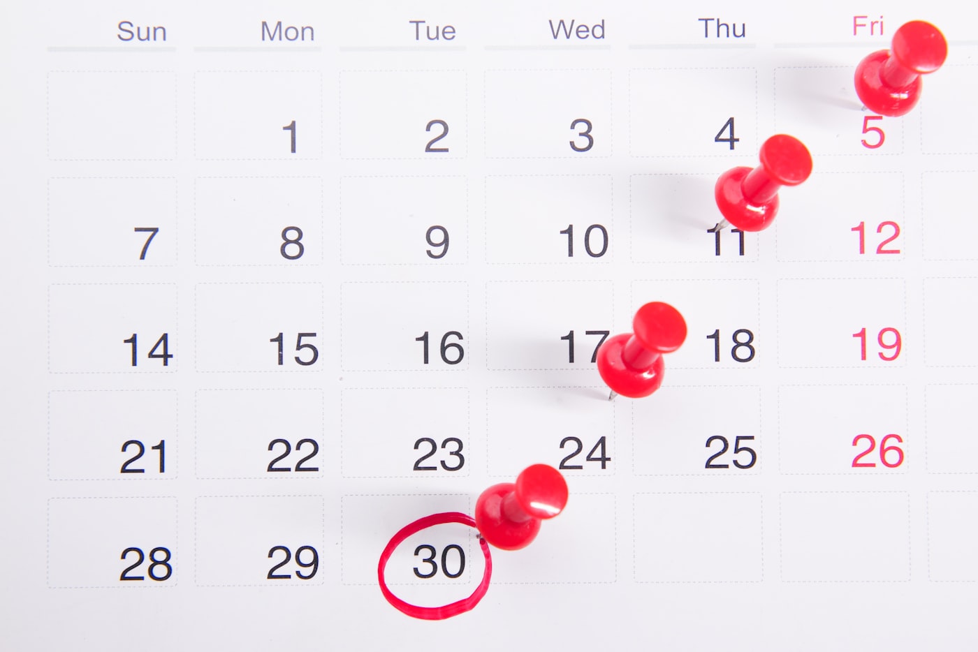 Calendar tracking sober days as part of reflecting on drinking habits